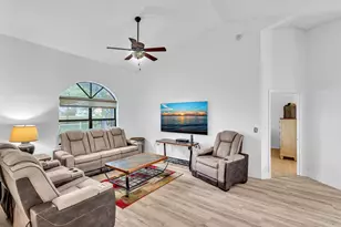 8099 Cassia Dr, Boynton Beach, FL 33472 - Photo 5
