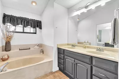 8099 Cassia Drive, Boynton Beach, FL 33472 - Photo 25