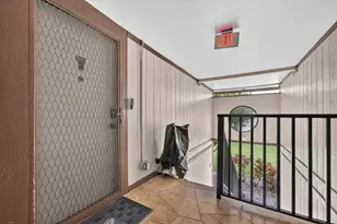9474 S Belfort Cir, Tamarac, FL 33321 - Photo 29