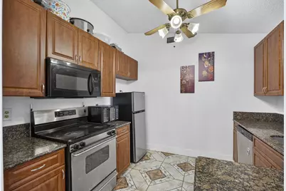 254 La Mancha Avenue, Royal Palm Beach, FL 33411 - Photo 19