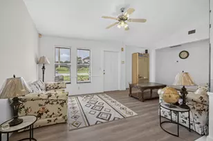 254 La Mancha Ave, Royal Palm Beach, FL 33411 - Photo 11