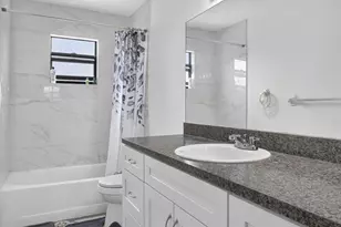 254 La Mancha Ave, Royal Palm Beach, FL 33411 - Photo 29