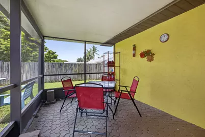 254 La Mancha Avenue, Royal Palm Beach, FL 33411 - Photo 39