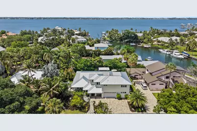1117 SE Osceola Street, Stuart, FL 34996 - Photo 3