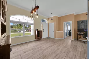 398 SE Bayview Terrace, Port Saint Lucie, FL 34983 - Photo 5