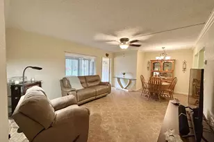 131 Lake Pine Cir, Greenacres, FL 33463 - Photo 3