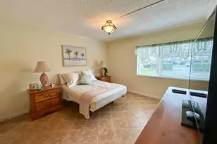 131 Lake Pine Cir, Greenacres, FL 33463 - Photo 11
