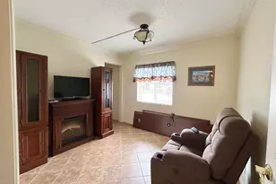131 Lake Pine Cir, Greenacres, FL 33463 - Photo 19