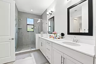 20916 NW 1st Dr, Pembroke Pines, FL 33029 - Photo 25