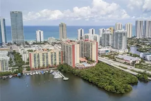 16900 N Bay Rd, Sunny Isles Beach, FL 33160 - Photo 13
