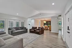 2281 NW 36th St, Boca Raton, FL 33431 - Photo 9