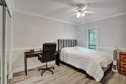2281 NW 36th Street, Boca Raton, FL 33431 - Photo 23