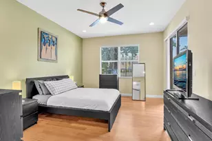 8025 NW 127th Ln, Parkland, FL 33076 - Photo 27
