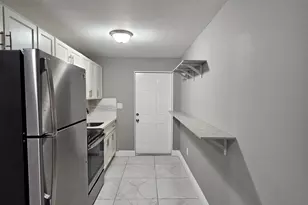 933 W 7th St, Riviera Beach, FL 33404 - Photo 3