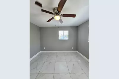 933 W 7th Street #A, Riviera Beach, FL 33404 - Photo 7