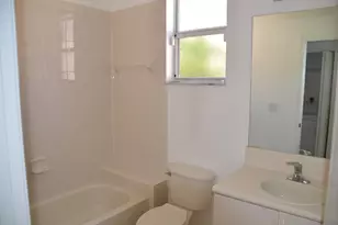 4106 NE 22nd Ct, Homestead, FL 33033 - Photo 9