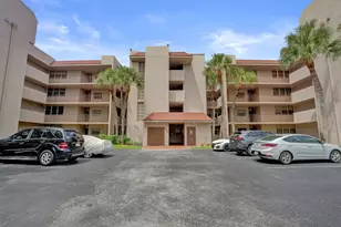 1920 Sabal Palm Dr, Davie, FL 33324 - Photo 1
