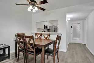 1920 Sabal Palm Dr, Davie, FL 33324 - Photo 9