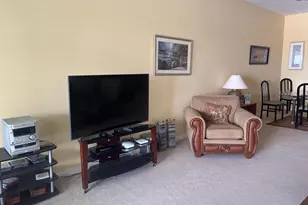 15 Harbour Isle Dr W, Fort Pierce, FL 34949 - Photo 9