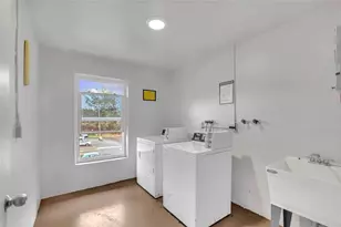 700 Layne Blvd, Hallandale Beach, FL 33009 - Photo 11