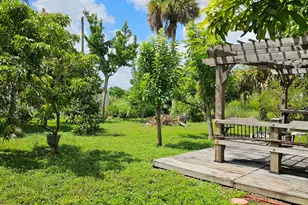 2024 SW Driftwood St, Port Saint Lucie, FL 34953 - Photo 23