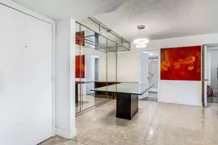 900 NE 195th St, Miami, FL 33179 - Photo 9