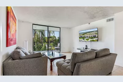 900 NE 195th Street #217, Miami, FL 33179 - Photo 3