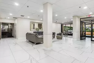 900 NE 195th St, Miami, FL 33179 - Photo 31