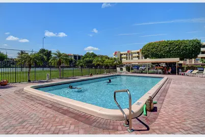 23099 Barwood Lane N #306, Boca Raton, FL 33428 - Photo 37