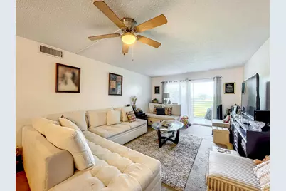 3205 Portofino Point #B4, Coconut Creek, FL 33066 - Photo 5
