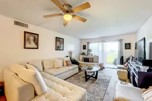 3205 Portofino Point, Coconut Creek, FL 33066 - Photo 5