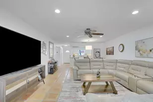 772 Nantucket Cir, Greenacres, FL 33467 - Photo 13