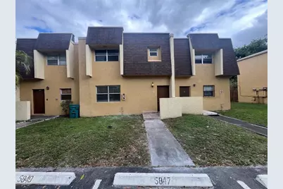 5847 Blueberry Court #85, Lauderhill, FL 33313 - Photo 1