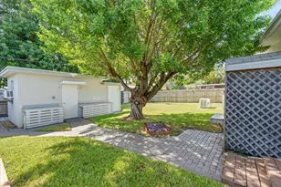 2107 N 15th Ave, Hollywood, FL 33020 - Photo 29