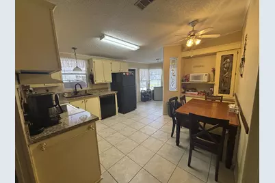 3878 NW 67th Street #J2, Coconut Creek, FL 33073 - Photo 9