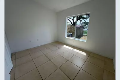 3842 SW 48th Avenue, Hollywood, FL 33023 - Photo 19