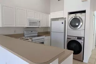 3842 SW 48th Ave, Hollywood, FL 33023 - Photo 7