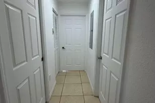 3842 SW 48th Ave, Hollywood, FL 33023 - Photo 23