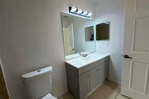 3842 SW 48th Ave, Hollywood, FL 33023 - Photo 15