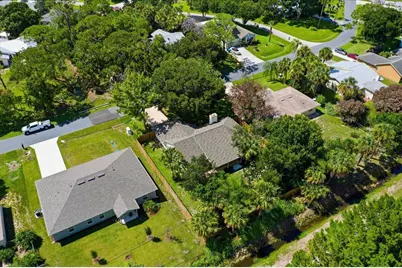 725 Wentworth Street, Sebastian, FL 32958 - Photo 31