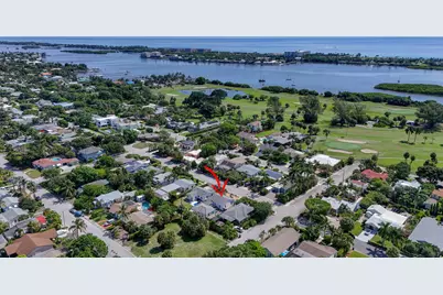 1305 N Palmway, Lake Worth, FL 33460 - Photo 1
