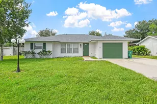 722 SE Arton Ln, Port Saint Lucie, FL 34983 - Photo 13