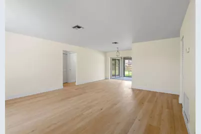 722 SE Arton Lane, Port Saint Lucie, FL 34983 - Photo 15