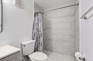 450 SW 2nd Ave, Boca Raton, FL 33432 - Photo 11
