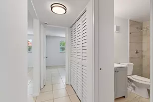 450 SW 2nd Ave, Boca Raton, FL 33432 - Photo 17