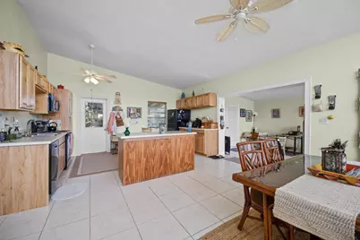642 W Ocean, Boynton Beach, FL 33426 - Photo 3