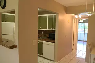 554 Mansfield N, Boca Raton, FL 33434 - Photo 7