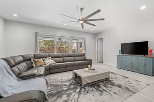 13458 Brixham St, Wellington, FL 33414 - Photo 9