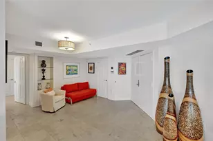 6301 Collins Ave, Miami Beach, FL 33141 - Photo 21