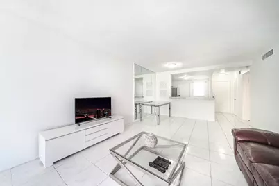 501 NE 14th Avenue #103, Hallandale Beach, FL 33009 - Photo 7